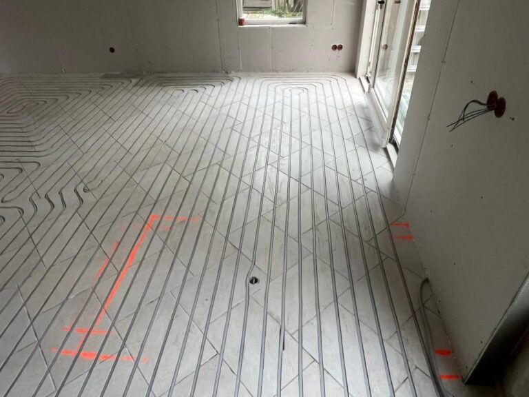 Projecten - 31 gefreesde vloer voor vloerverwarming 30